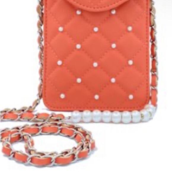 NIP-Badgley Mischka Coral Pearls Strap Phone Case NWT - Picture 6 of 6